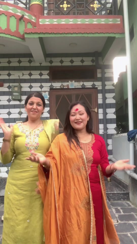 @muna shrestha