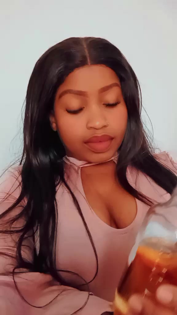 @Tshepii