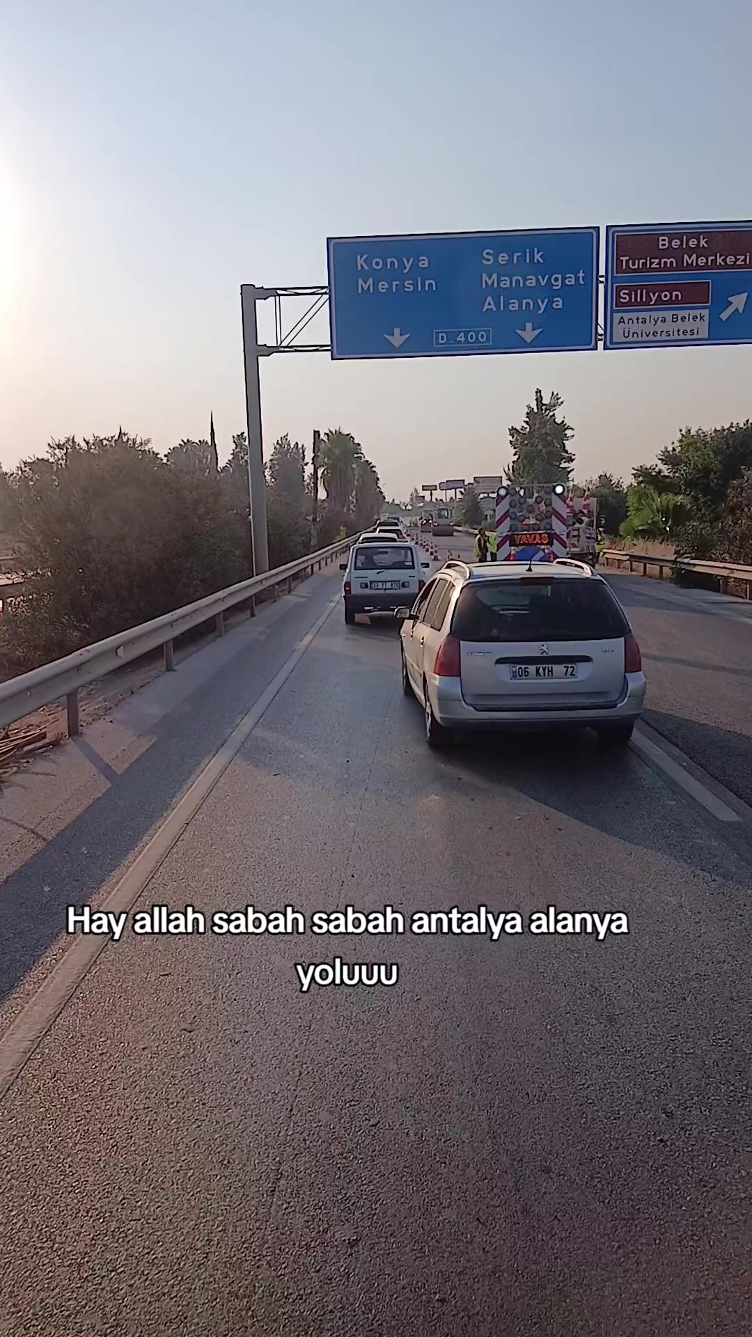 @emelııı