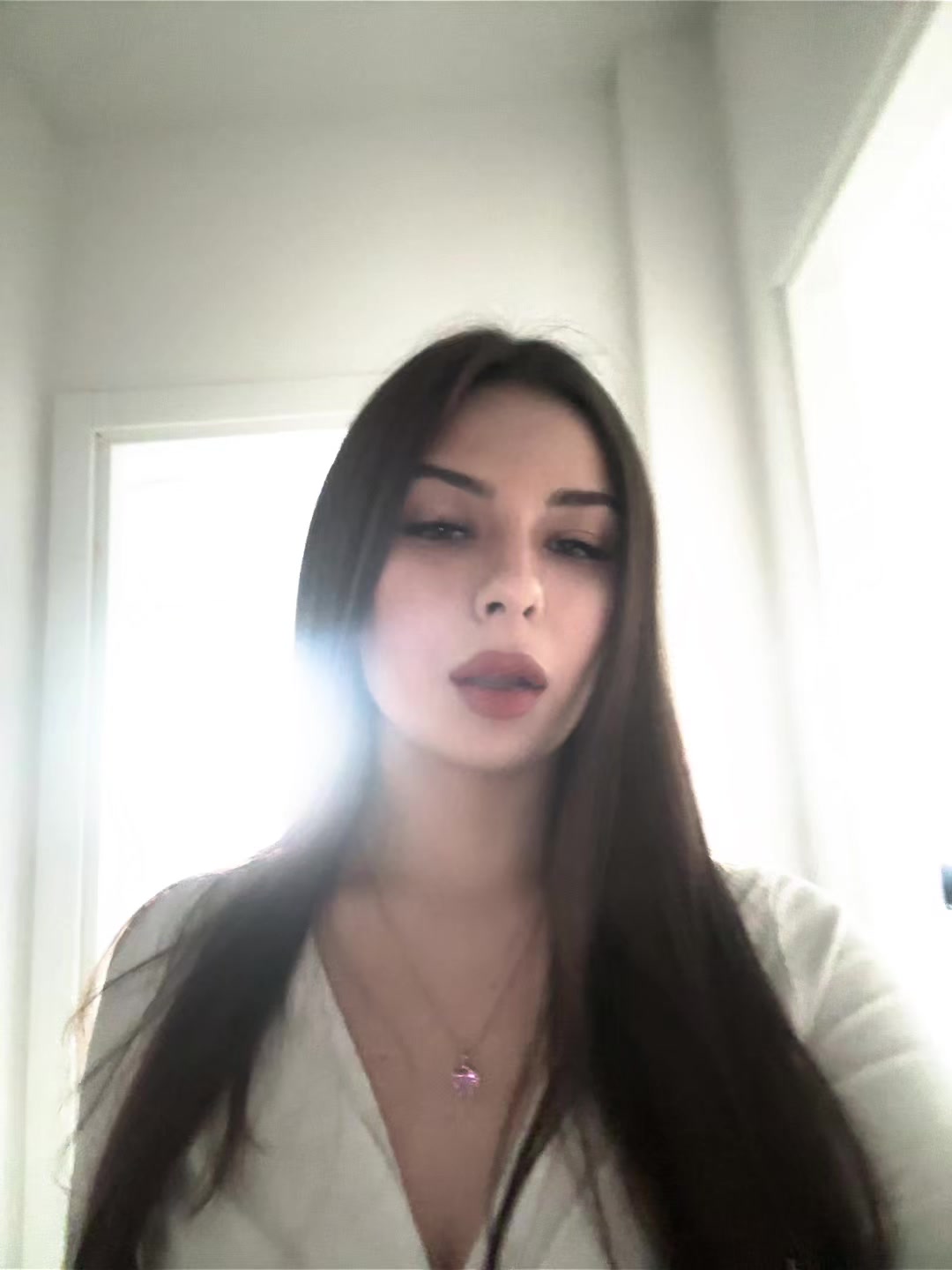 @r_0_m_A_n_0_v_A