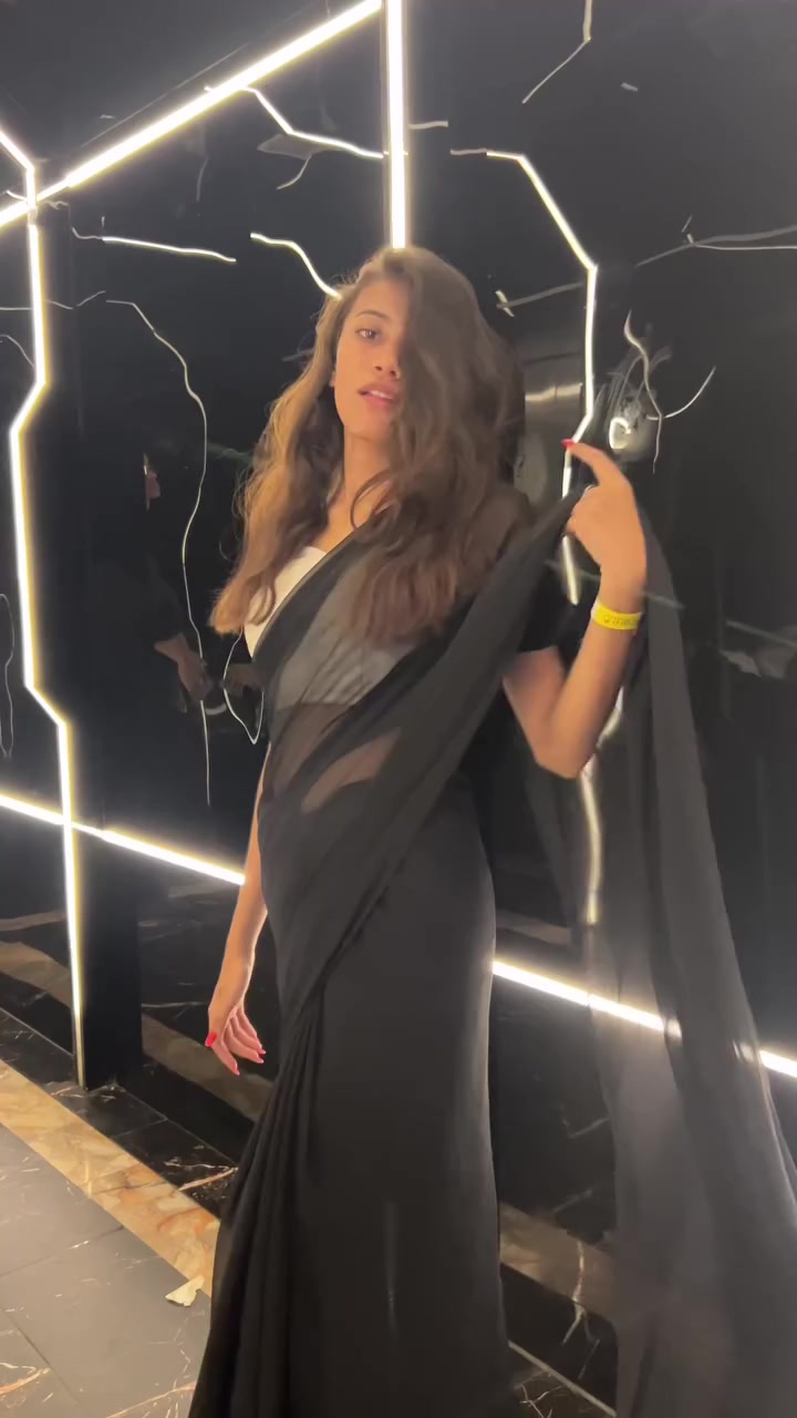 @𝄟✮͢🦋⃟≛⃝ Neha𝄟✮⃝❤