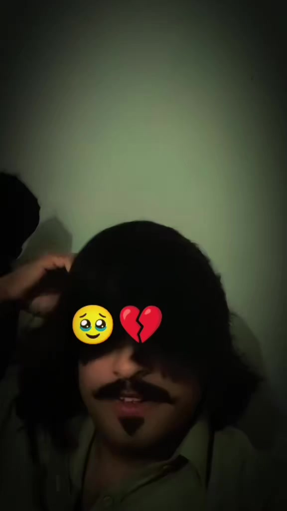 @Ayaz MaSooD YaŕBasĥ✌️