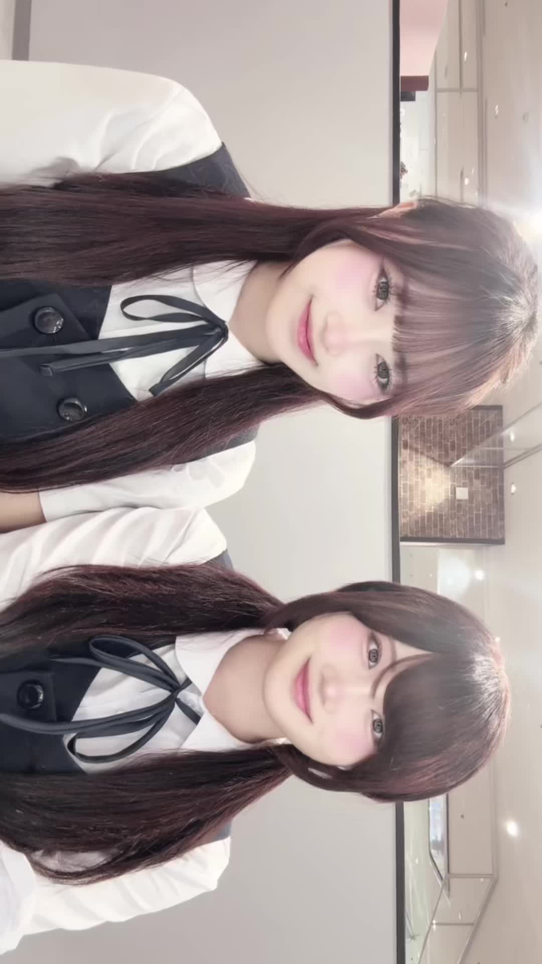 @実南