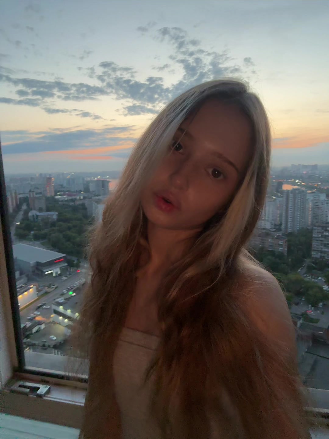 @Пчела