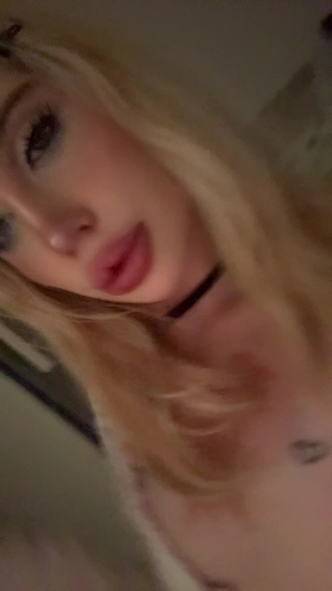 @AlisaXO