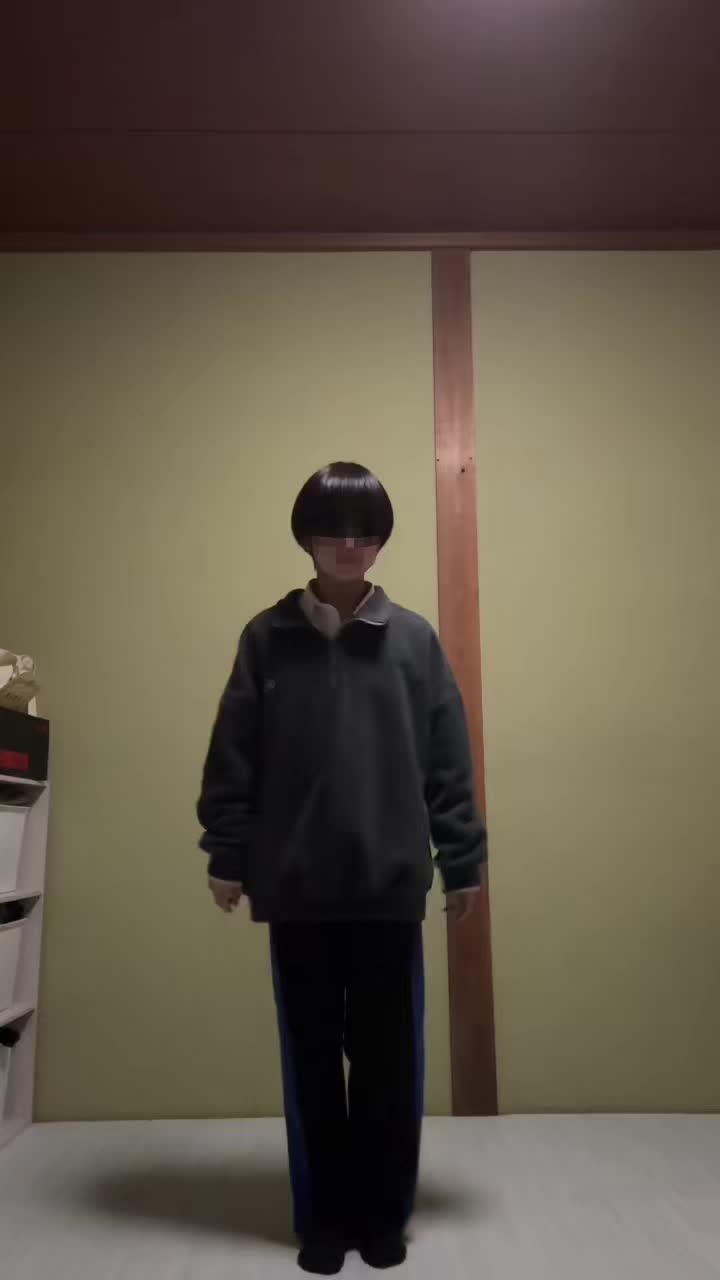 @くぅ