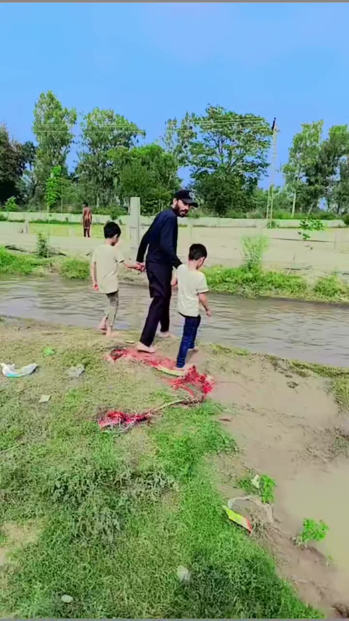 @Mari pyari Maa