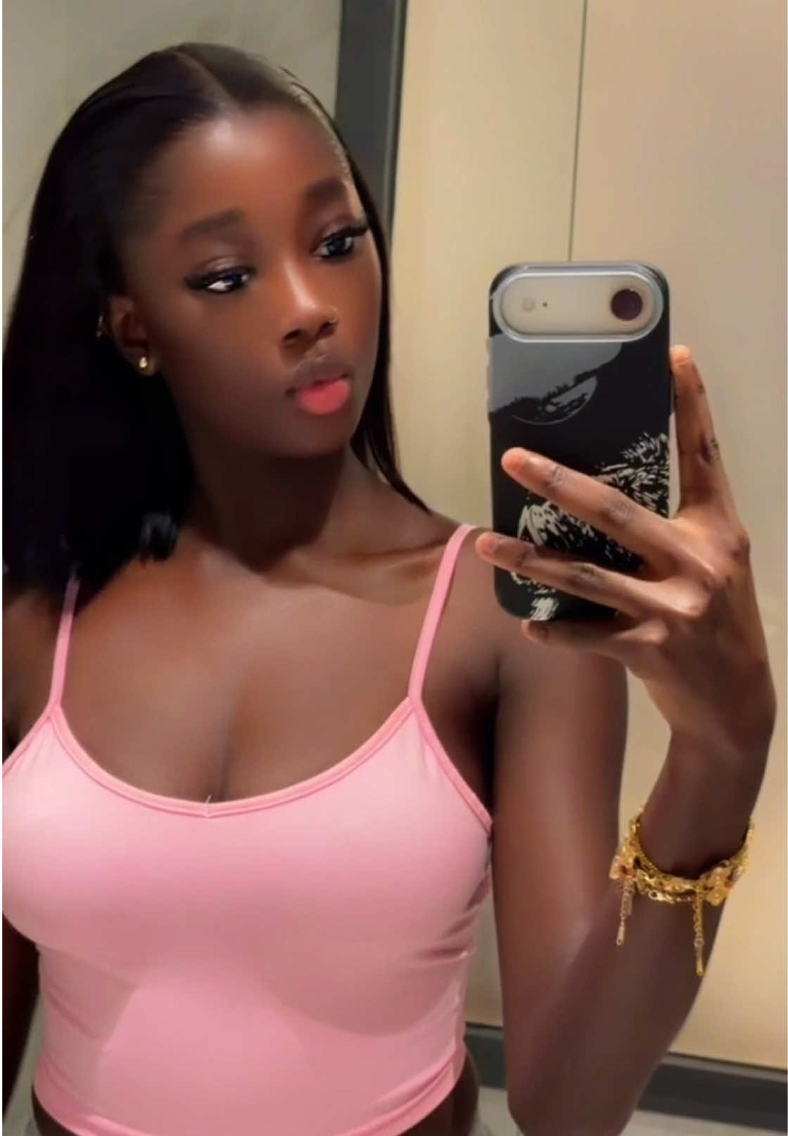 @NDEYE_NDACK_NIANG🖤😌