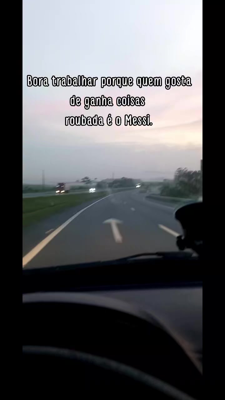 @Sócrates