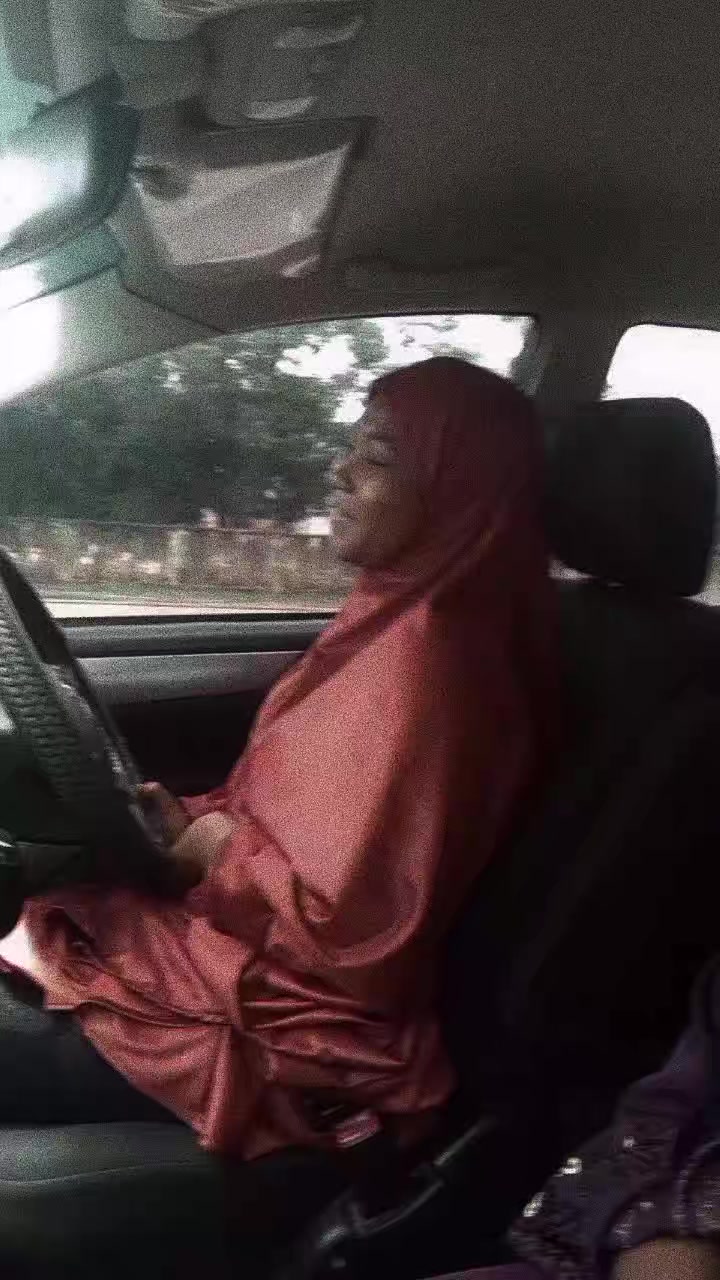 @zainabchiroma1