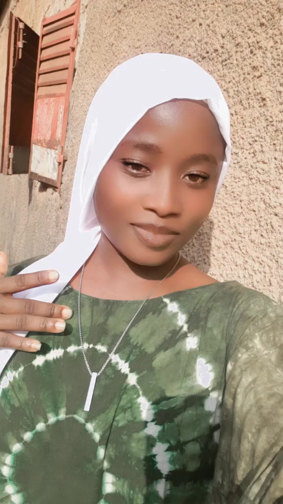 @Bintou 15 déc 💐❣️