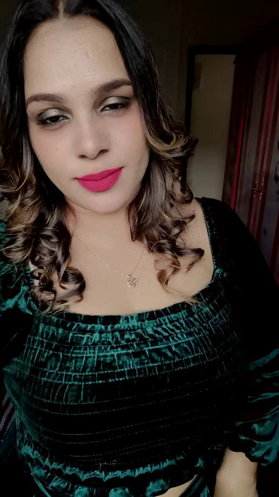 @🦋🖤Julie🦋🖤