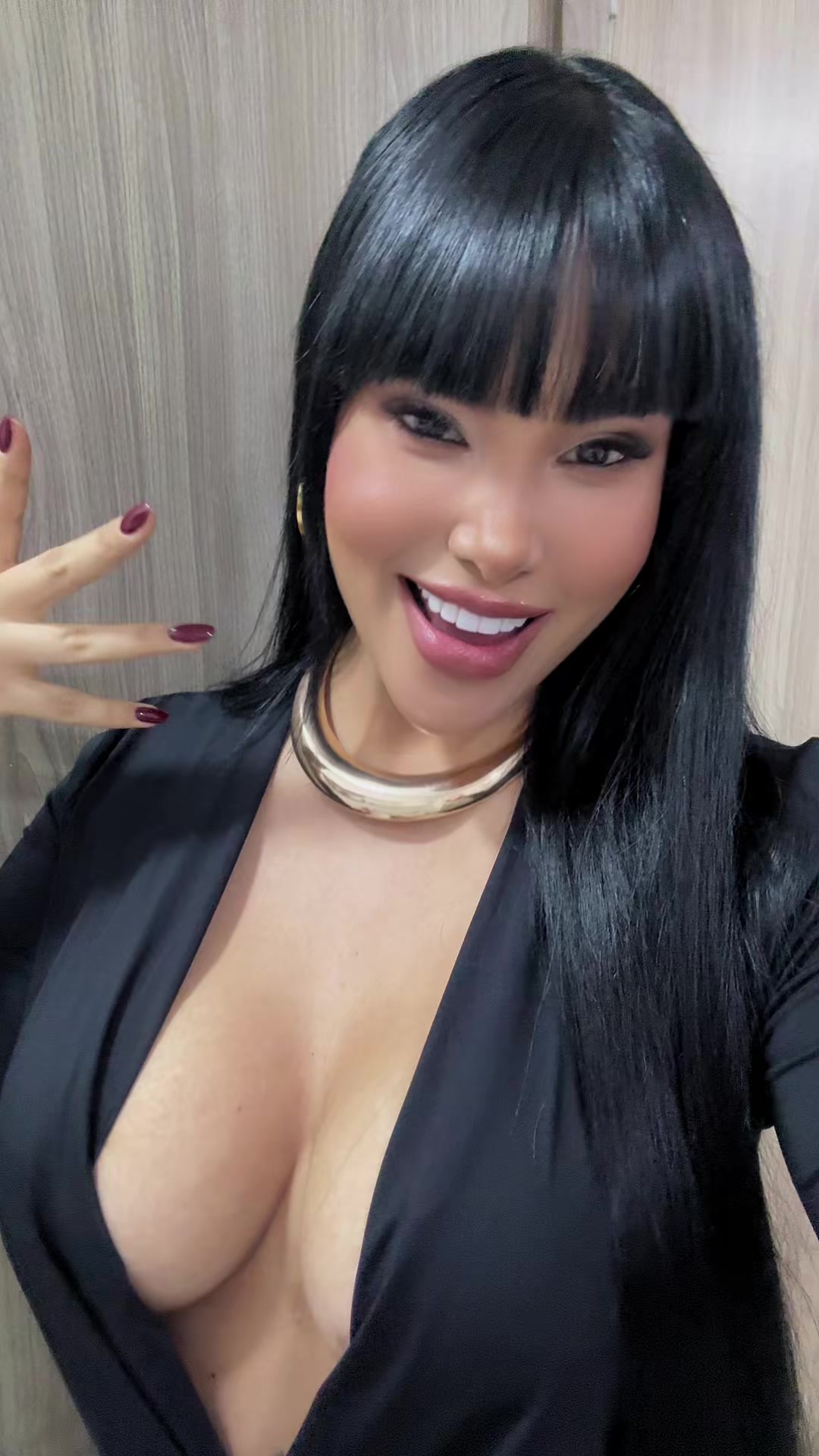 @Sharlotte Fernández