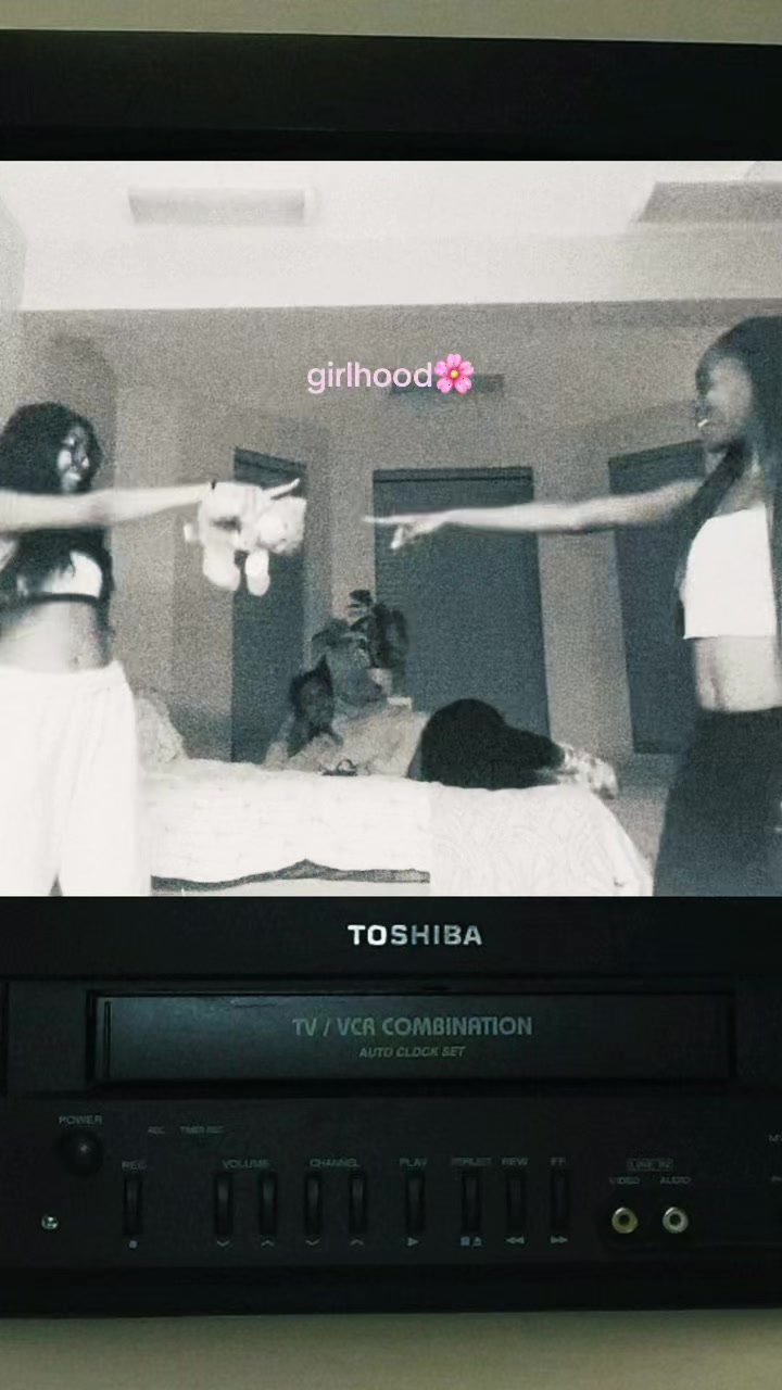 @T💋