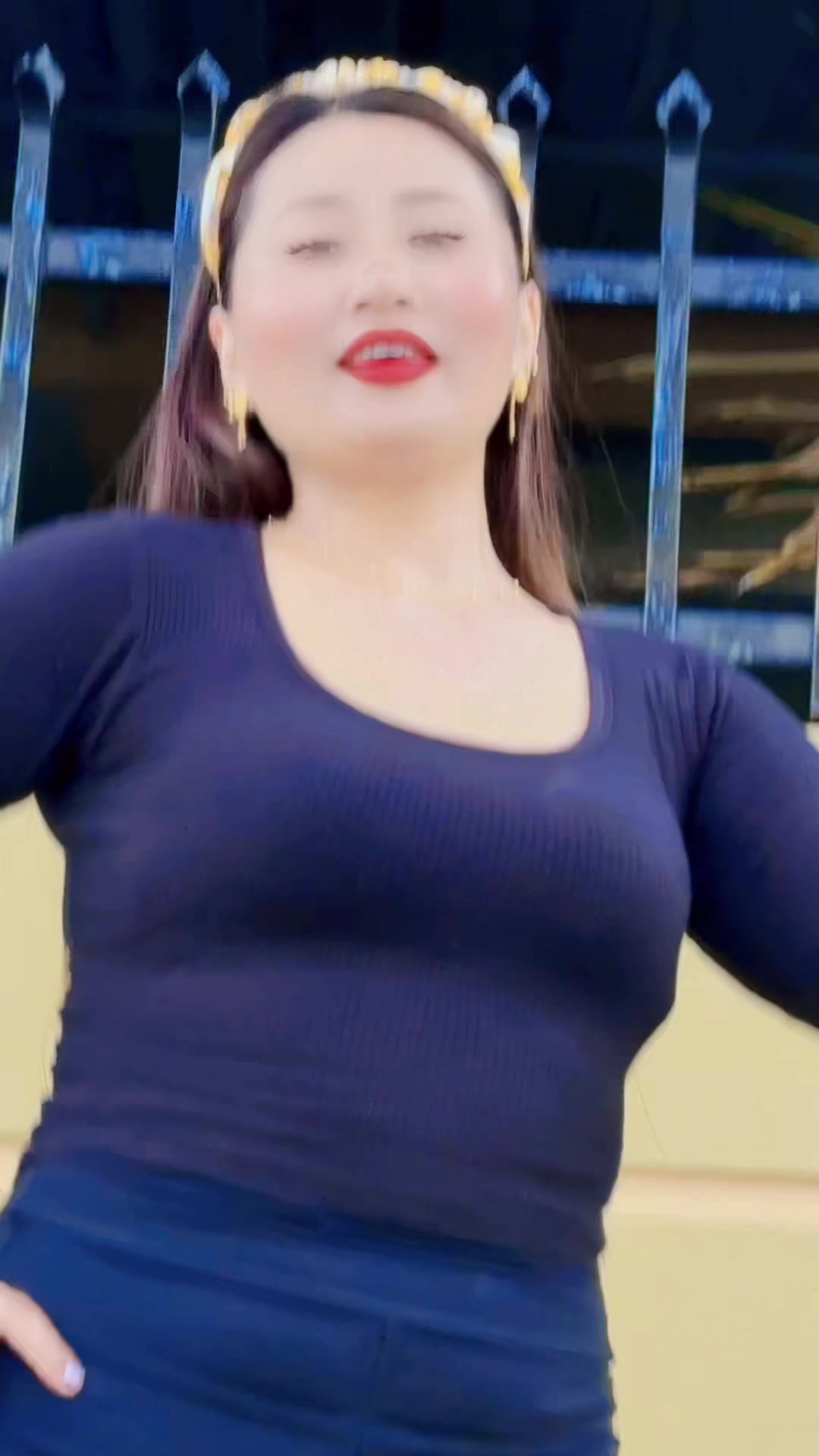 @Rosni