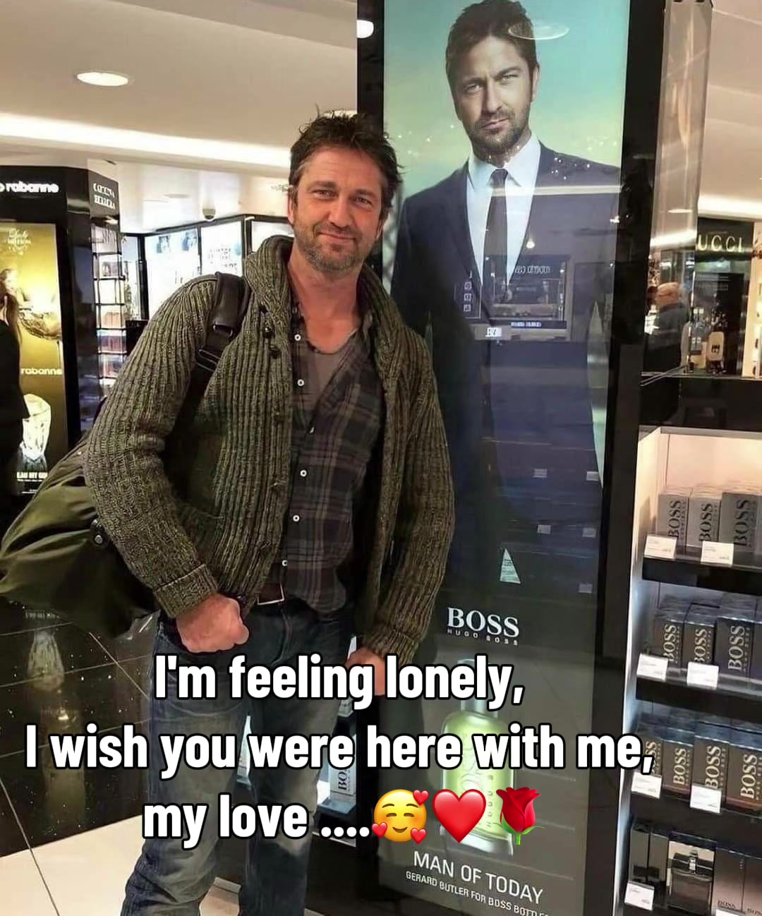 @Gerard Butler Official