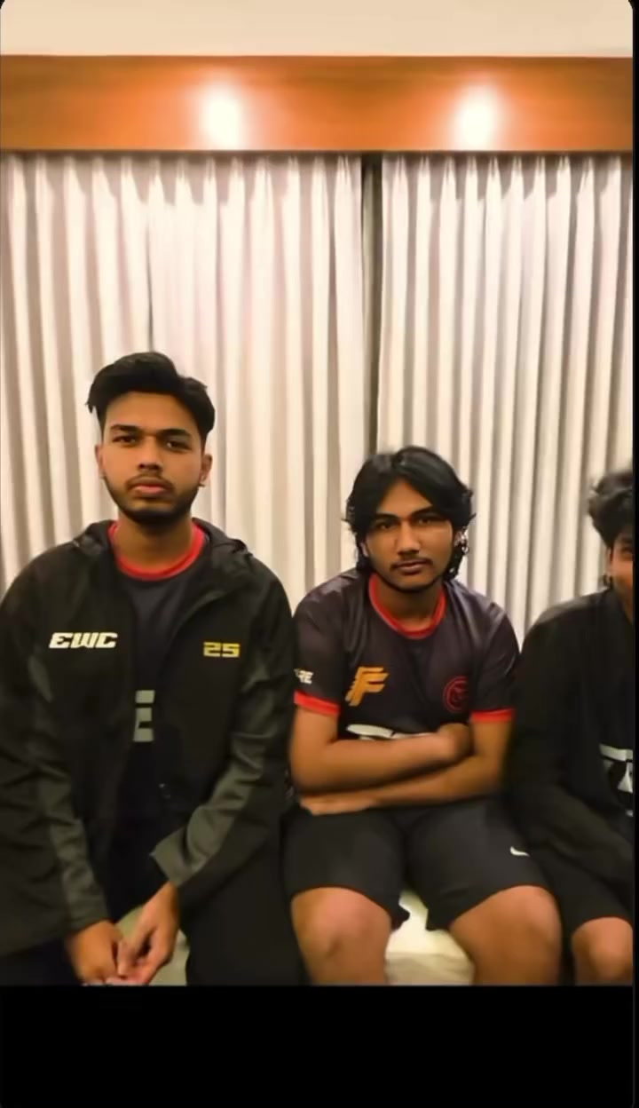 @🦅 Out of context RHKxTEC 🦅