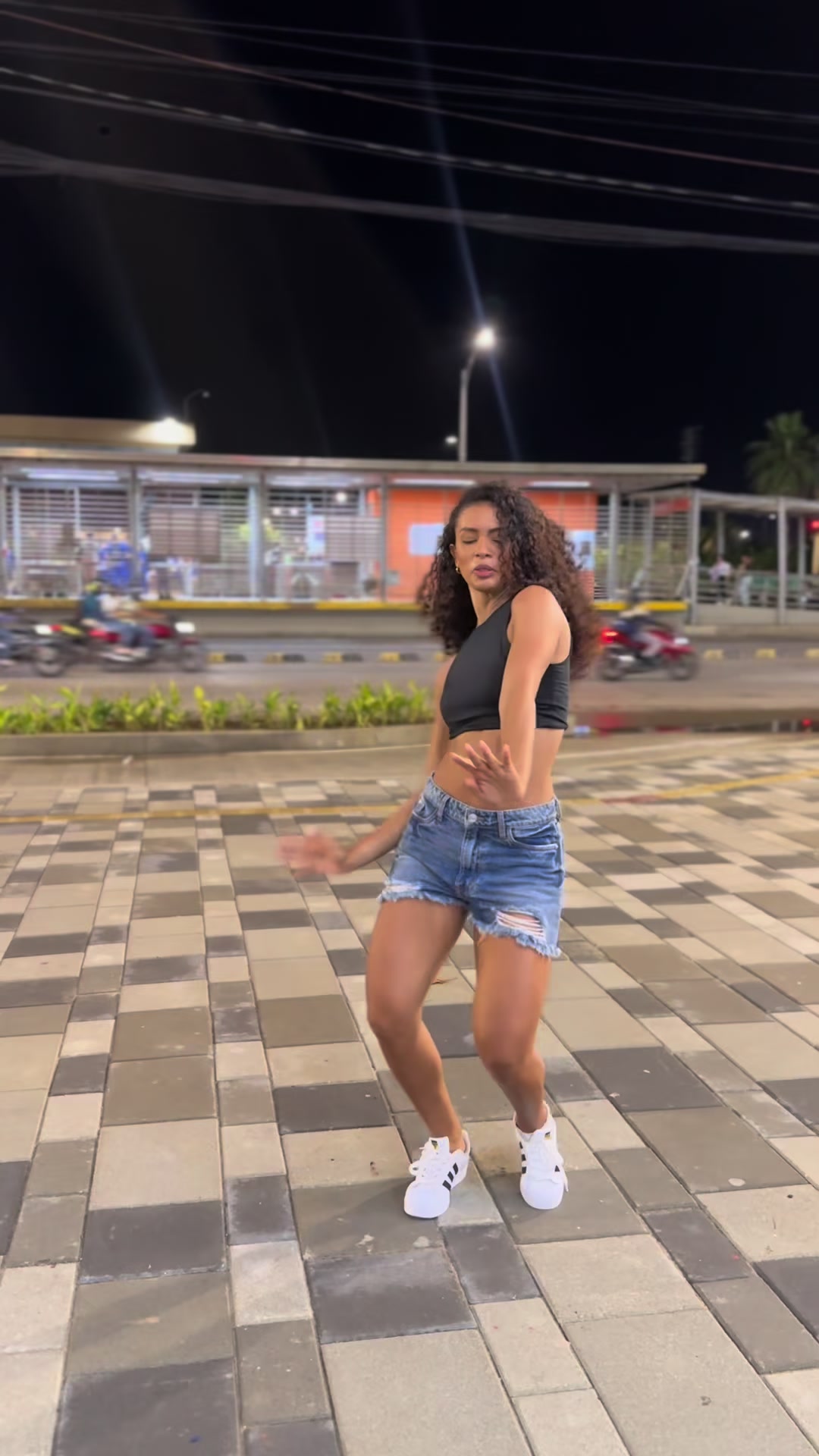 @valeriaporto