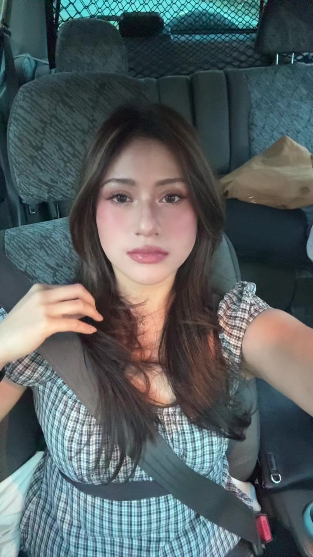 @khanadisya