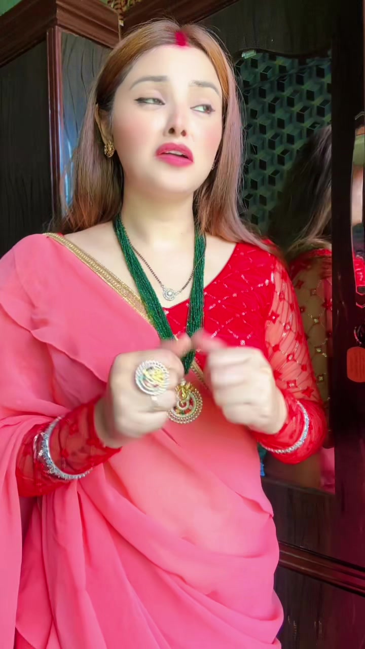 @AMbeeka_khadka💫🦋