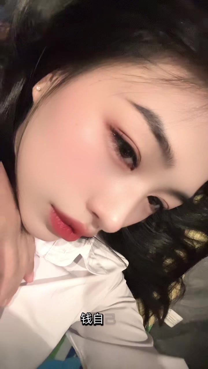 @🍁咪➰伲🍁(နှင်း❄️)