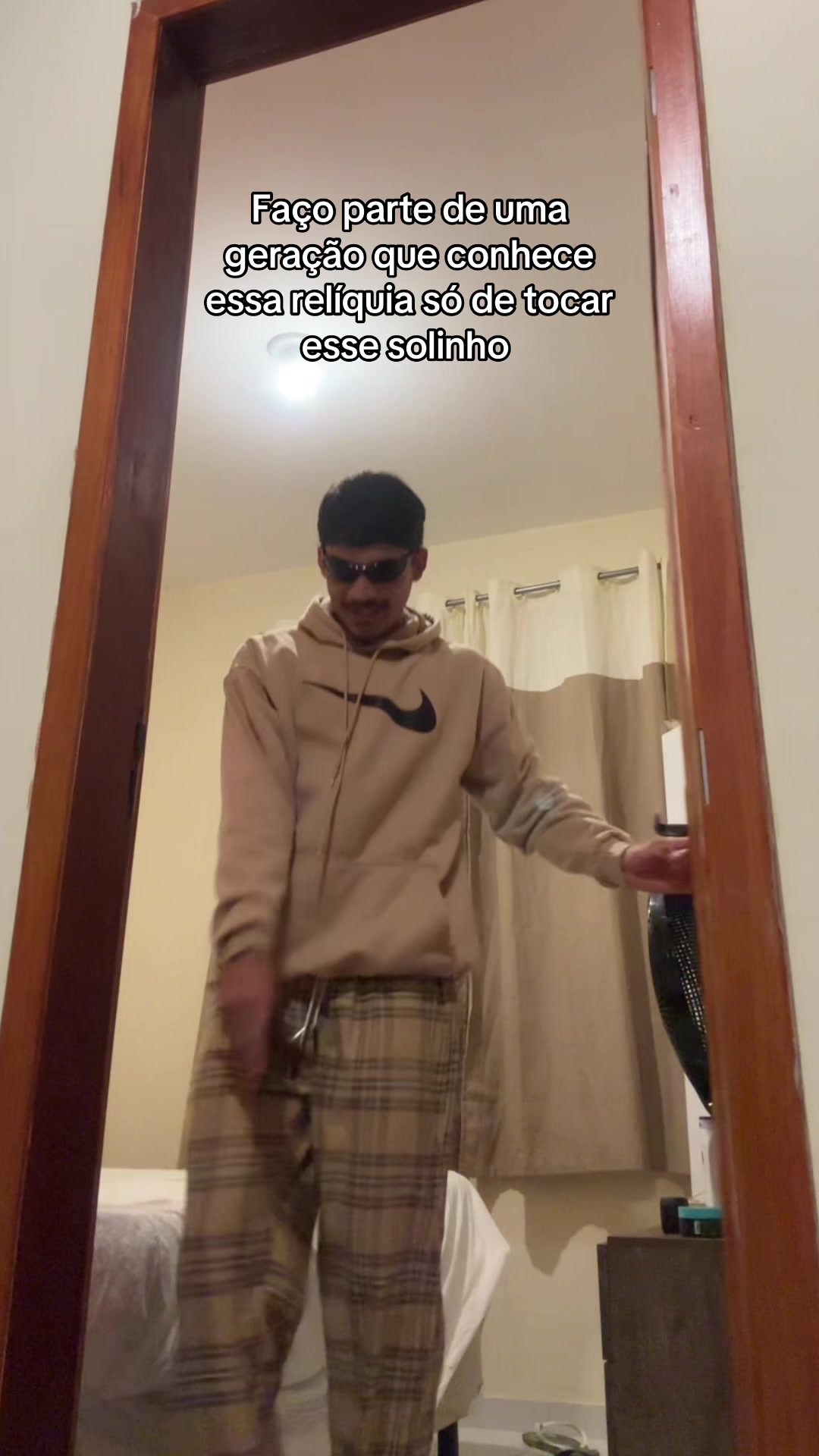 @Nando