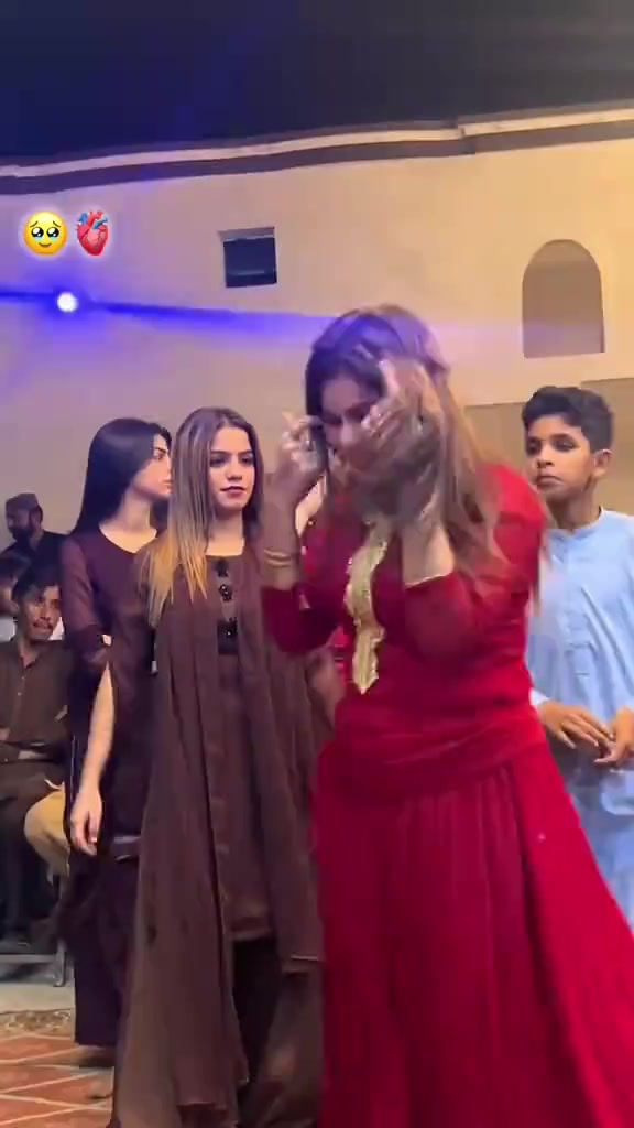 @Pinky Khan Official🤍🌸❤️