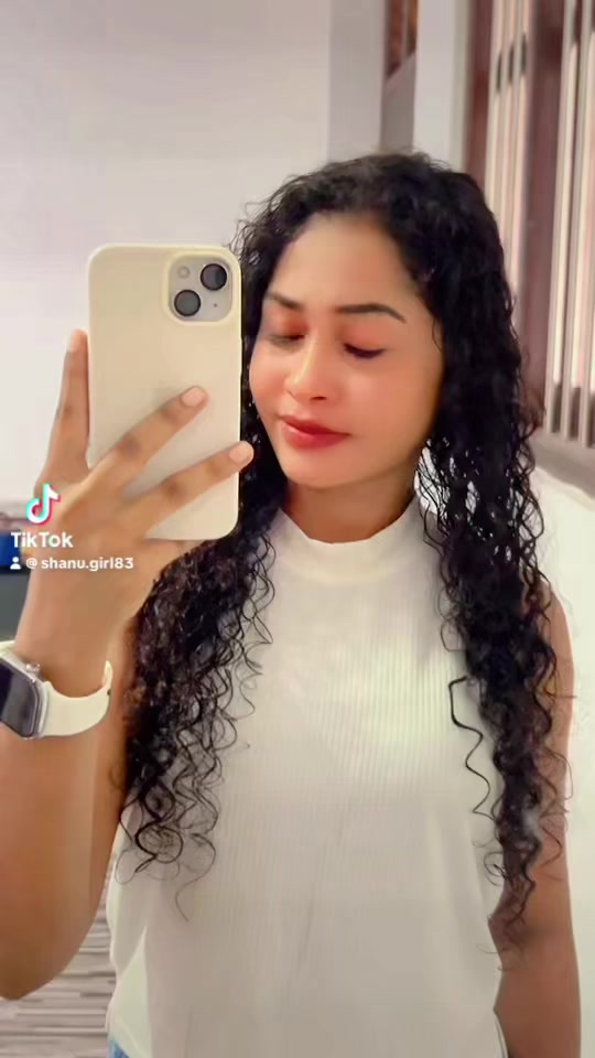 @Curly Girl 🎀🧸🥹