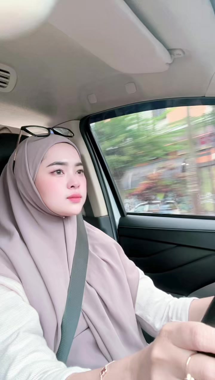 @husna141921