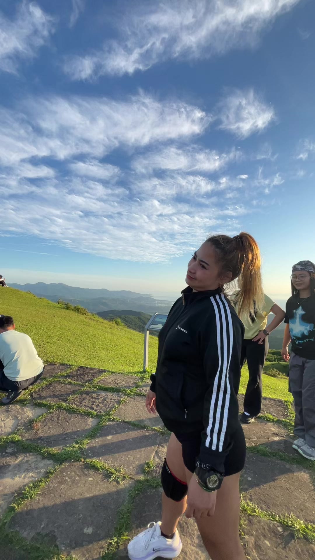 @Unni🦋💃🏼🍑🏳️