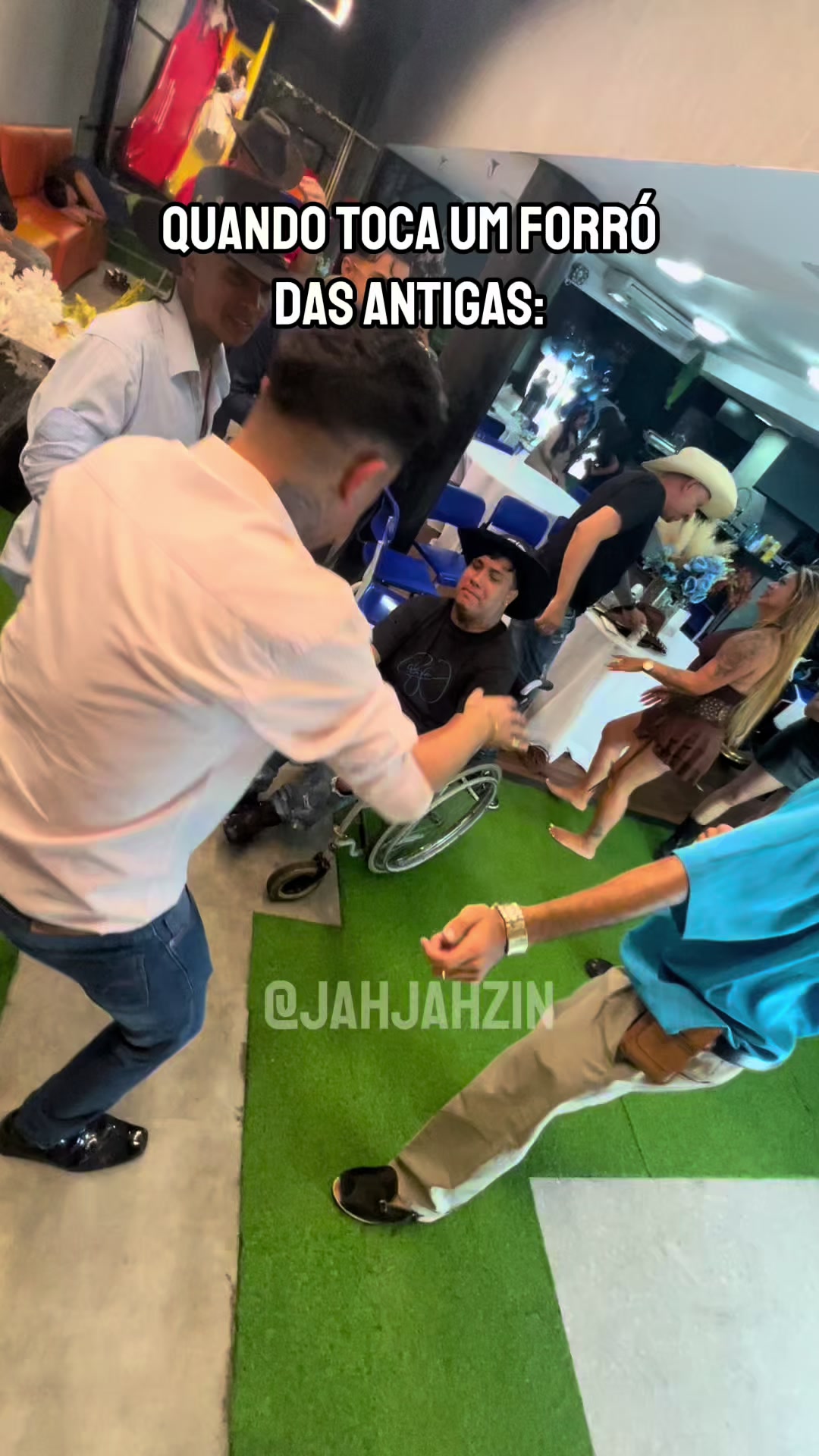 @JahJah