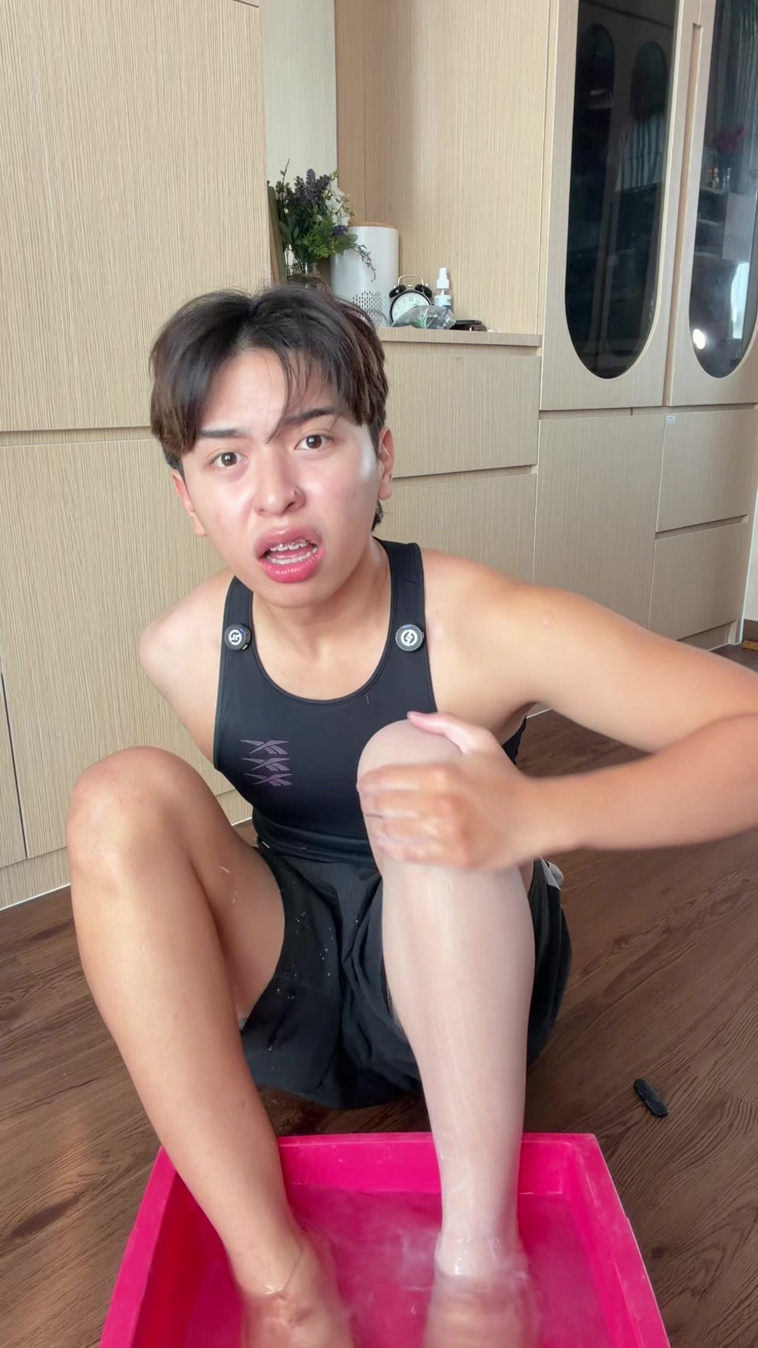 @Qin