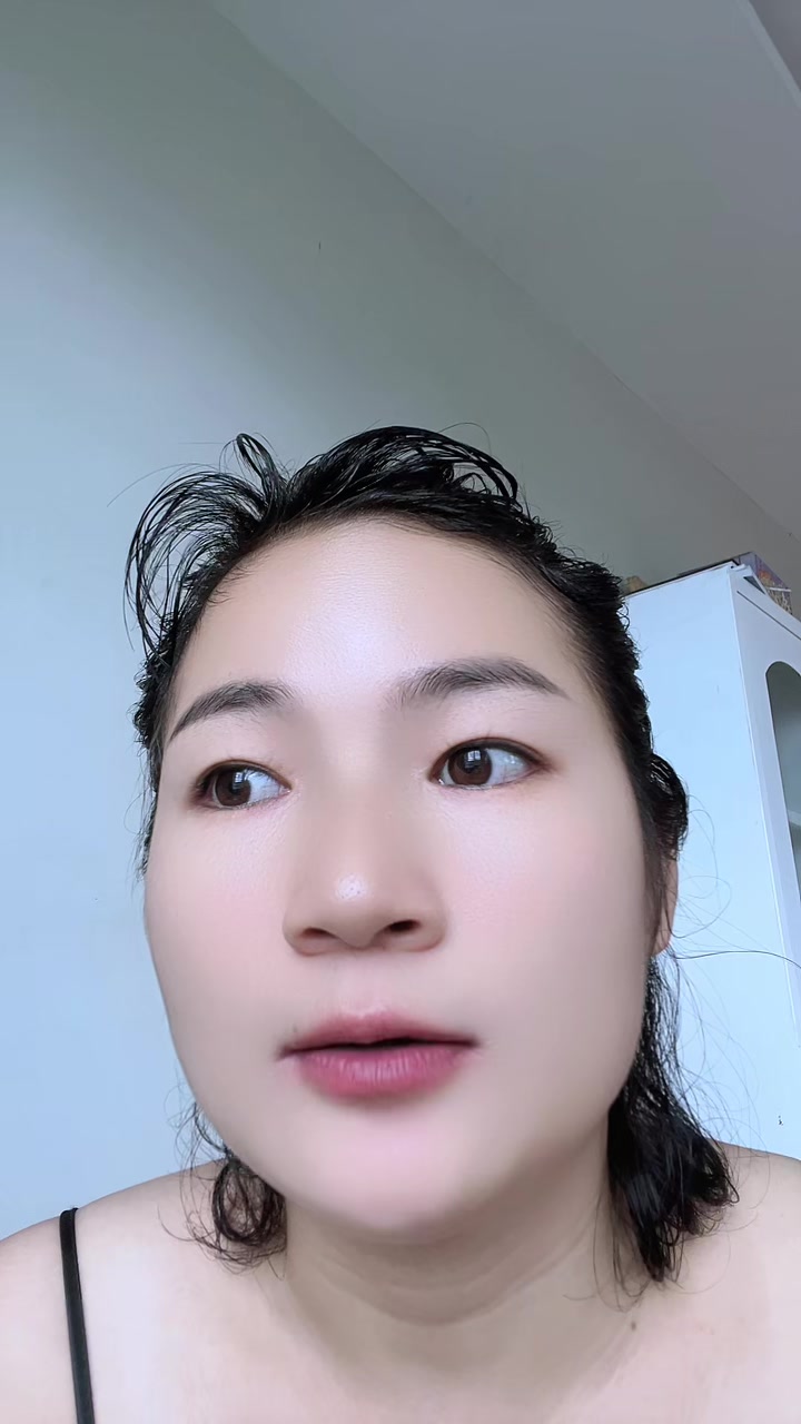 @မဝင်းကြည်
