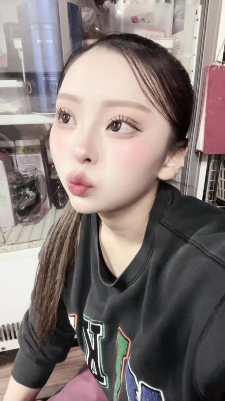 @凪