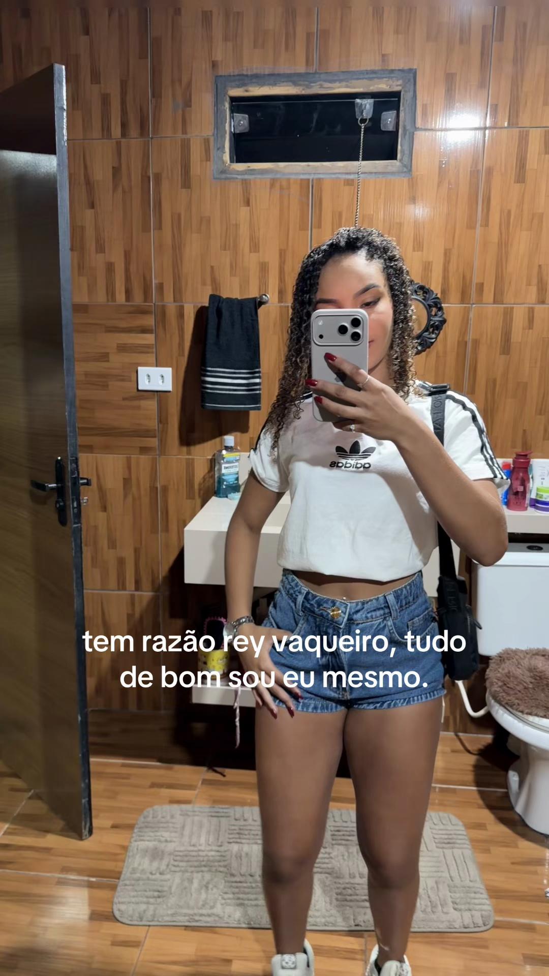@Quelzinha