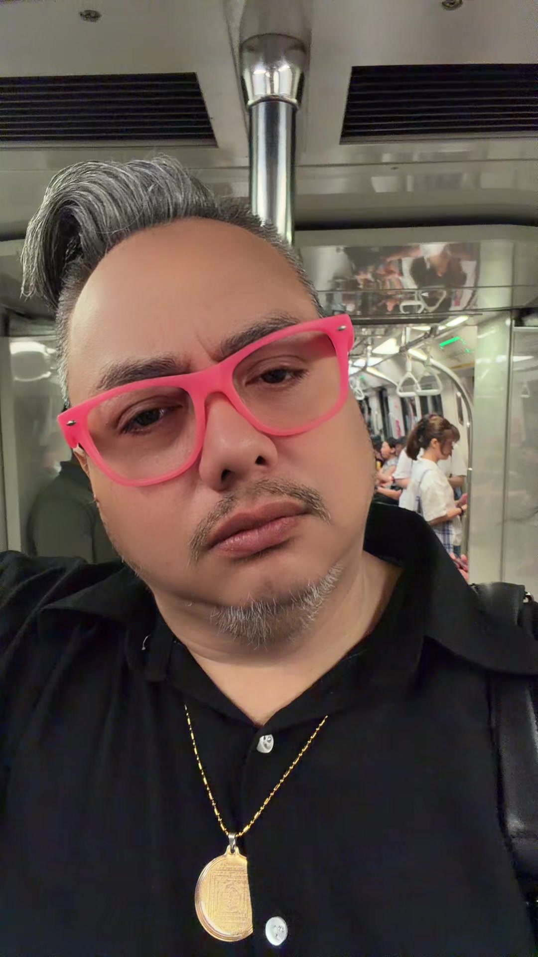 @iamDeEnormouS 🇸🇬