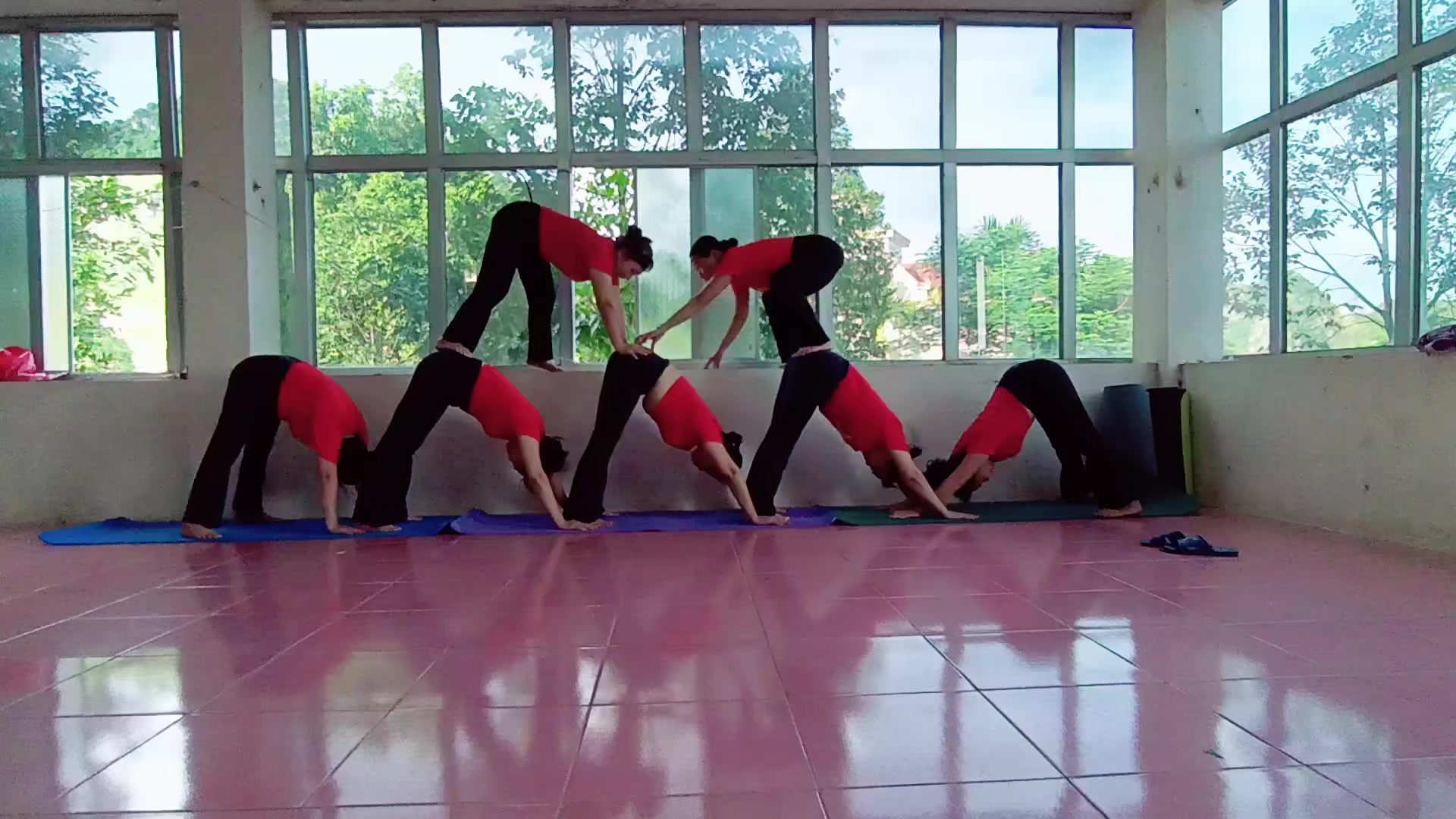 @Ho&agrave;ng Th&ugrave;y Yoga💯