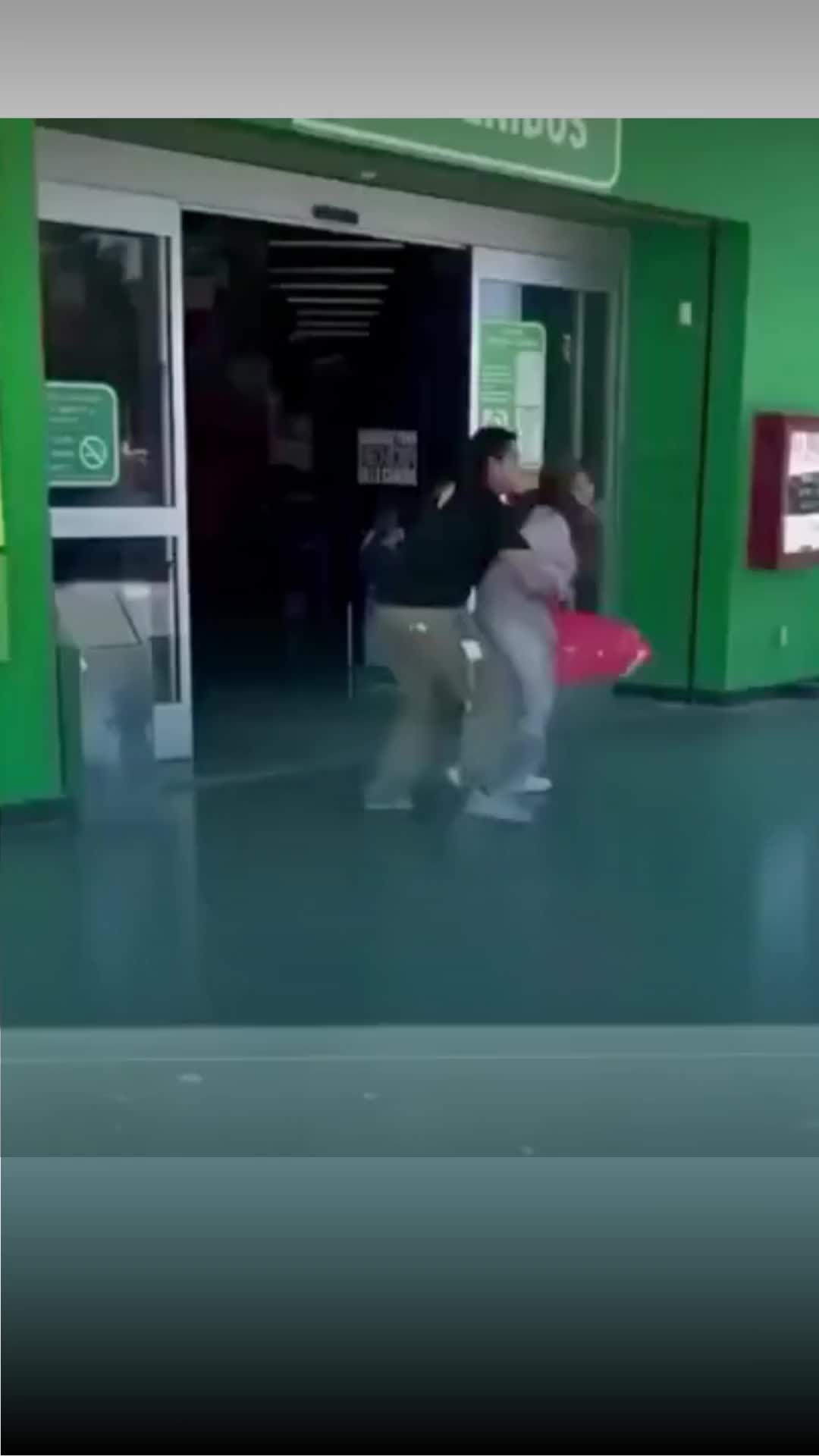 @Entre líneas
