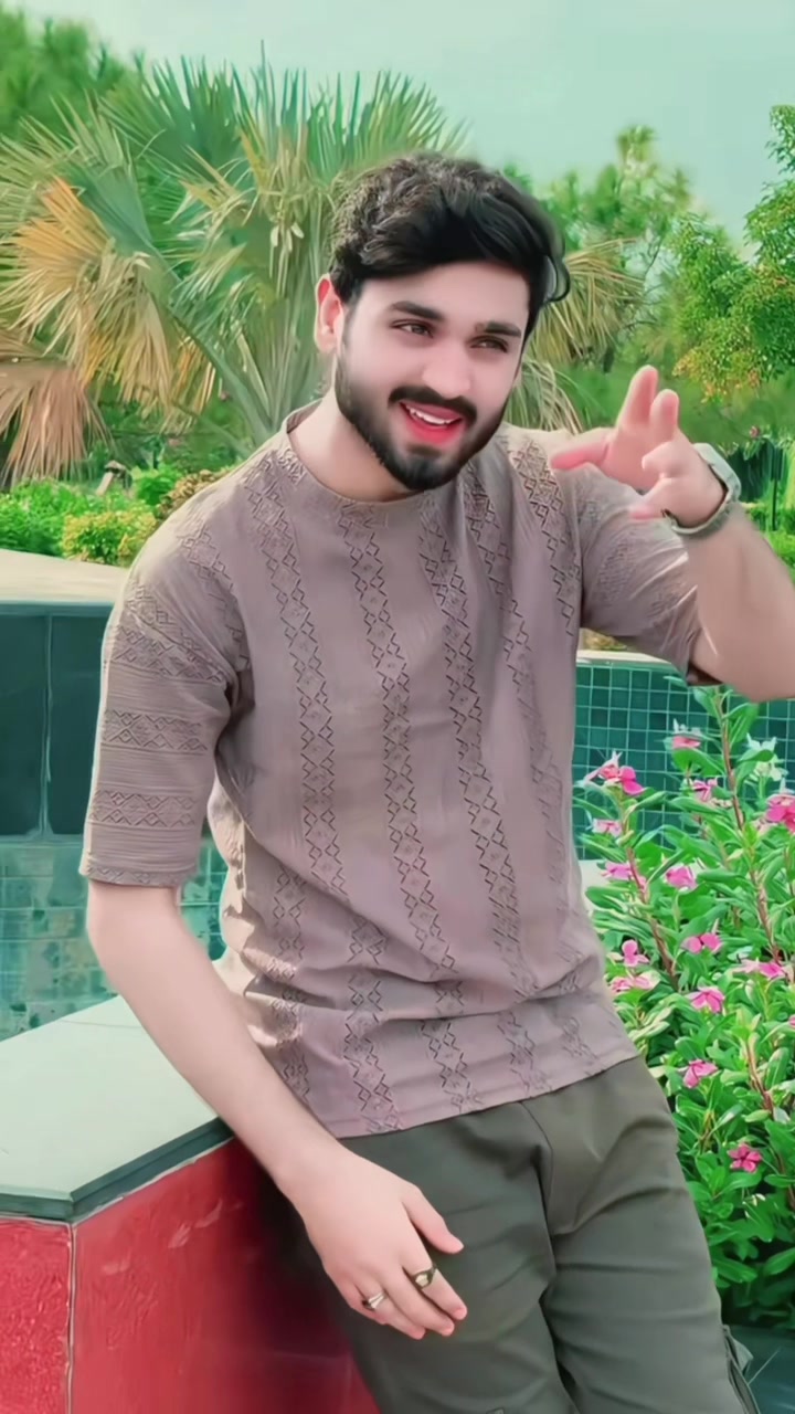 @⚜️جنيد_بھٽو⚜️
