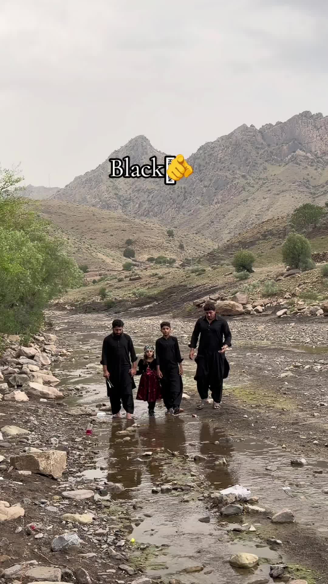 @Wali Yaar🧑&zwj;🦯🧑&zwj;🦯🧑&zwj;🦯