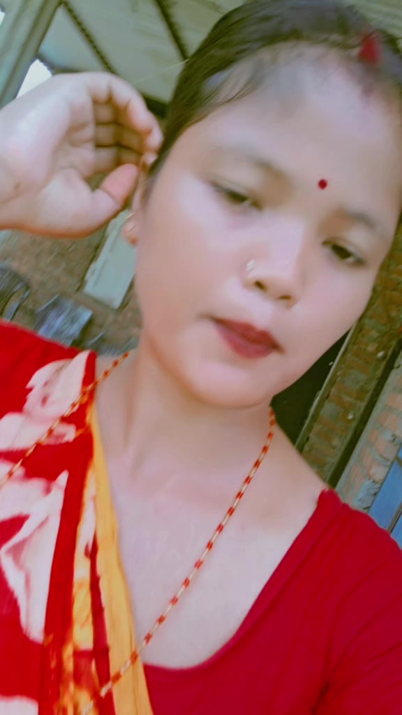 @Pari Mai🧚♀️🧚♀️