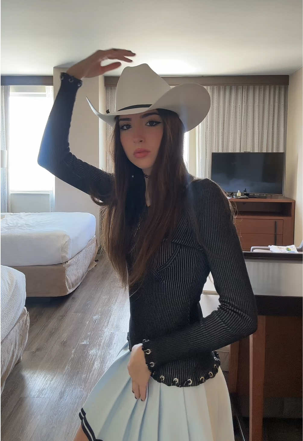 @gabriela bee⋆˚꩜。ᯓ★