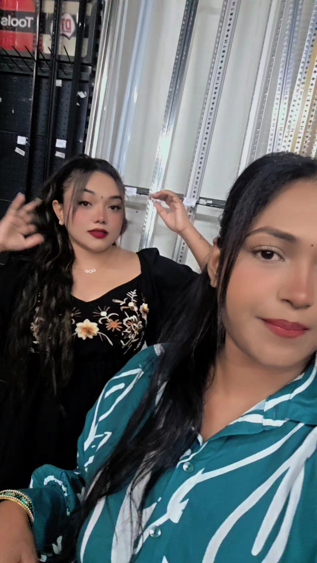 @Sharon_Raj🔥