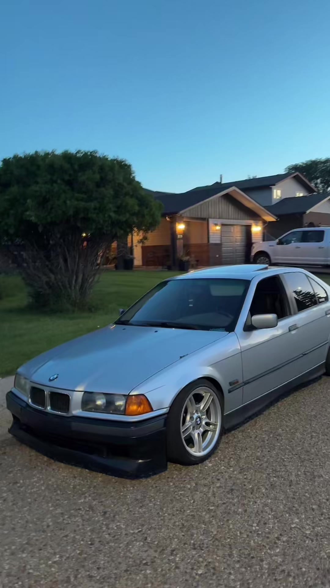 @Bentnosepanel