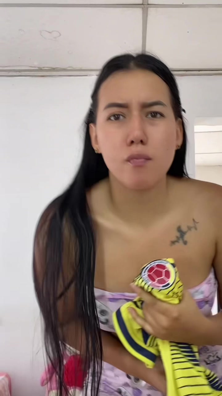 @Camila_950
