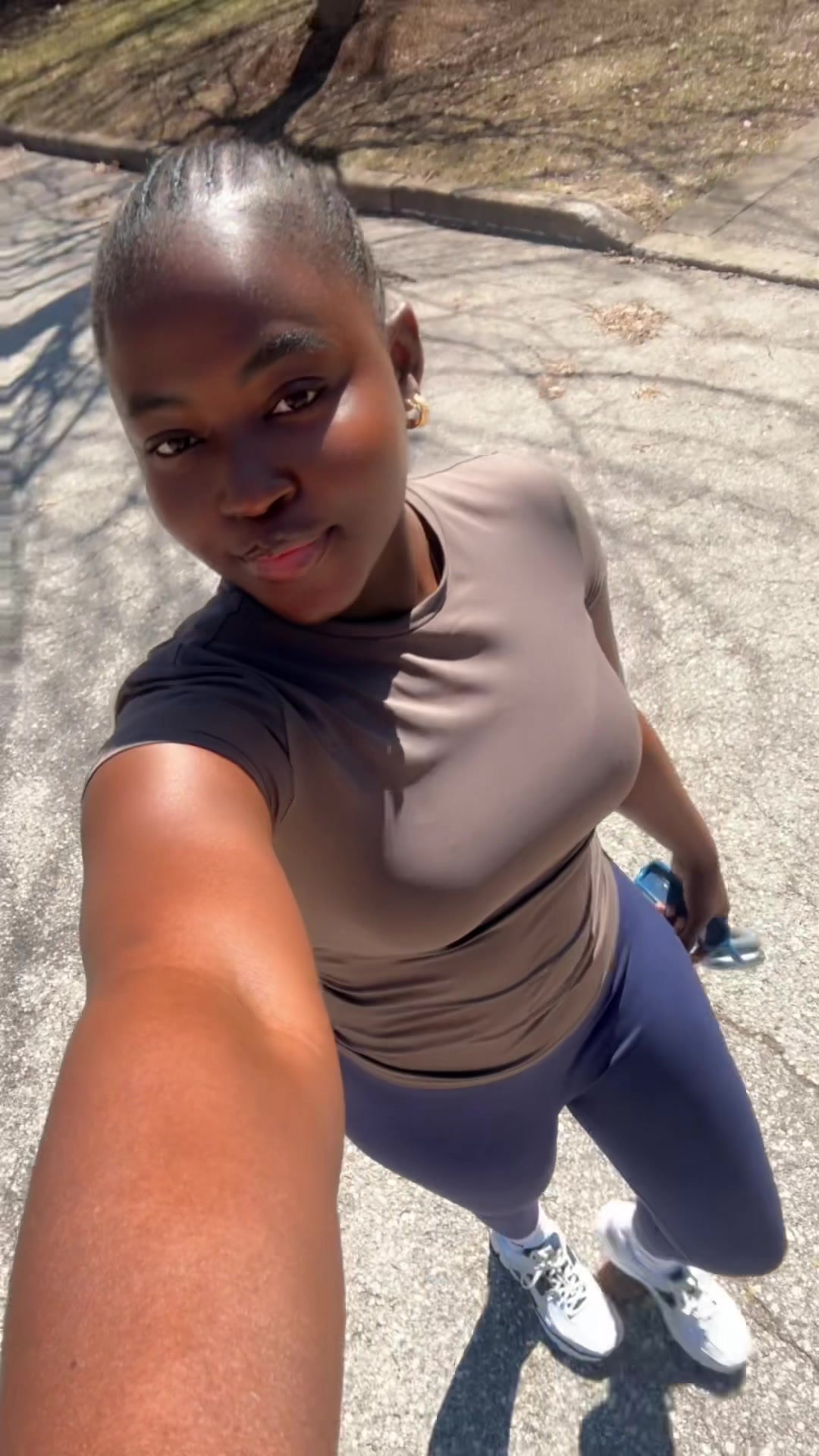 @Tosinmoe