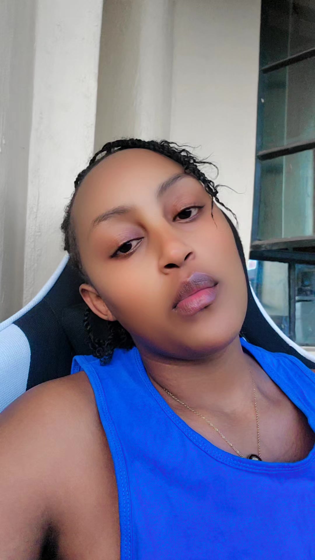@yasmi.ncoolgal