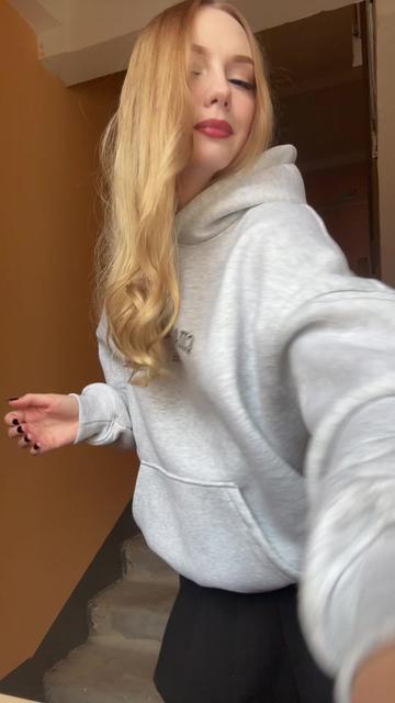 @Николь 🐰