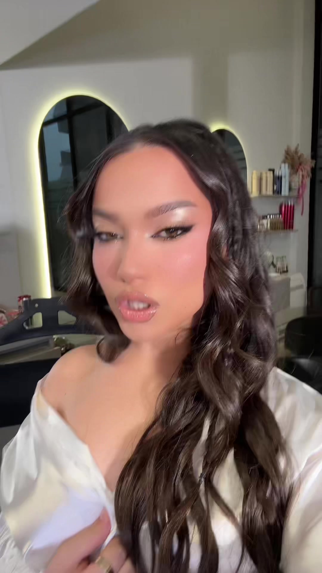 @kamilaa