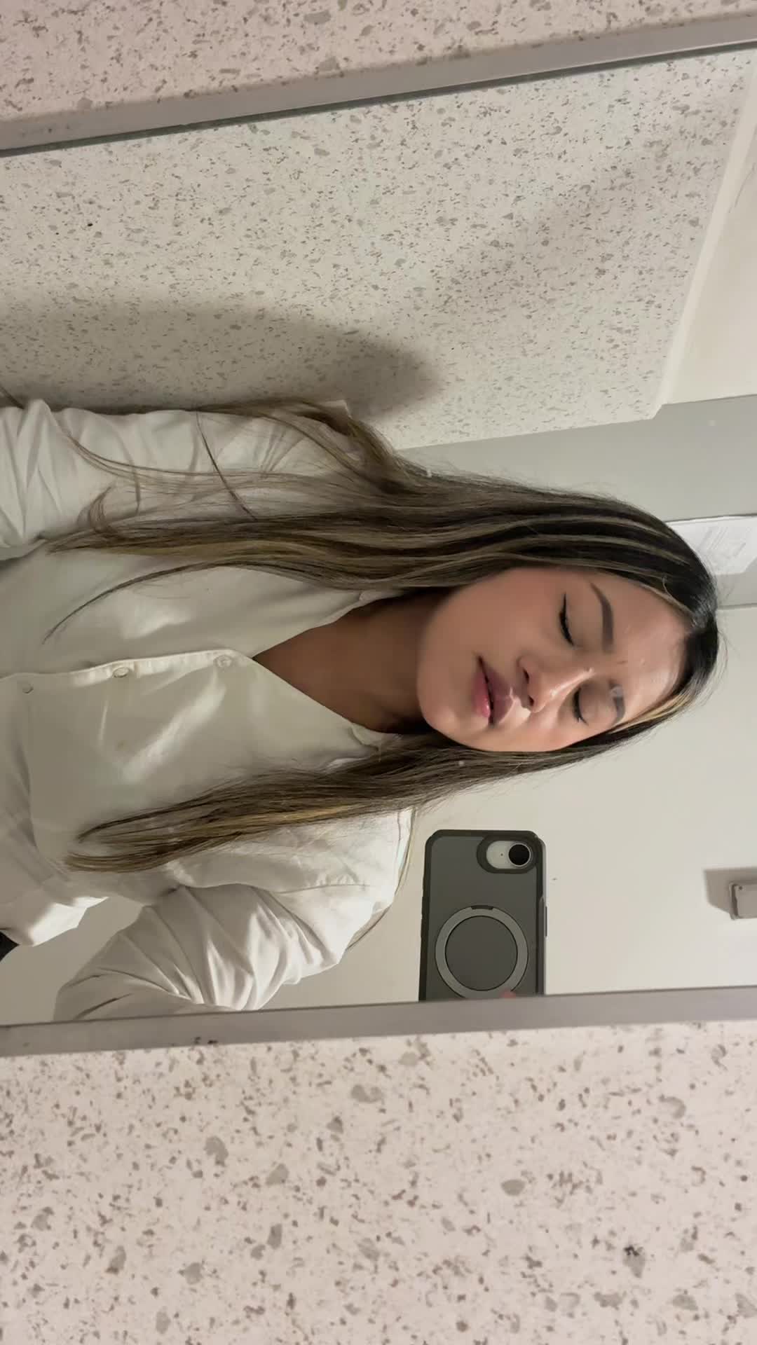 @Lú Cantú